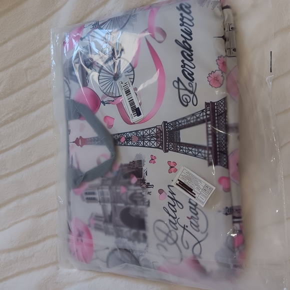 Laptop's case Eiffeil Tower - Picture 2 of 3